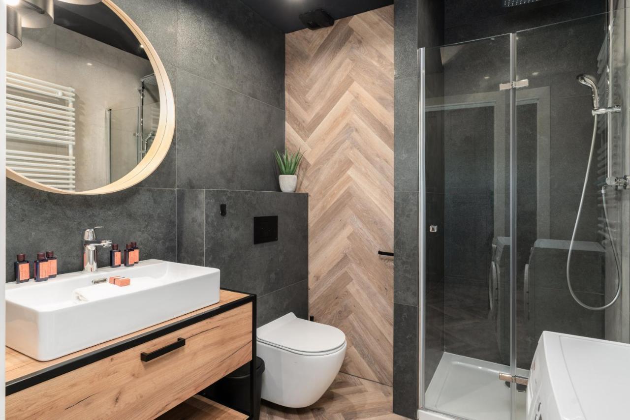 Loft Style Apartment Opienskiego Close To The Zurawiniec Nature Reserve By Noclegi Renters بوزنان المظهر الخارجي الصورة